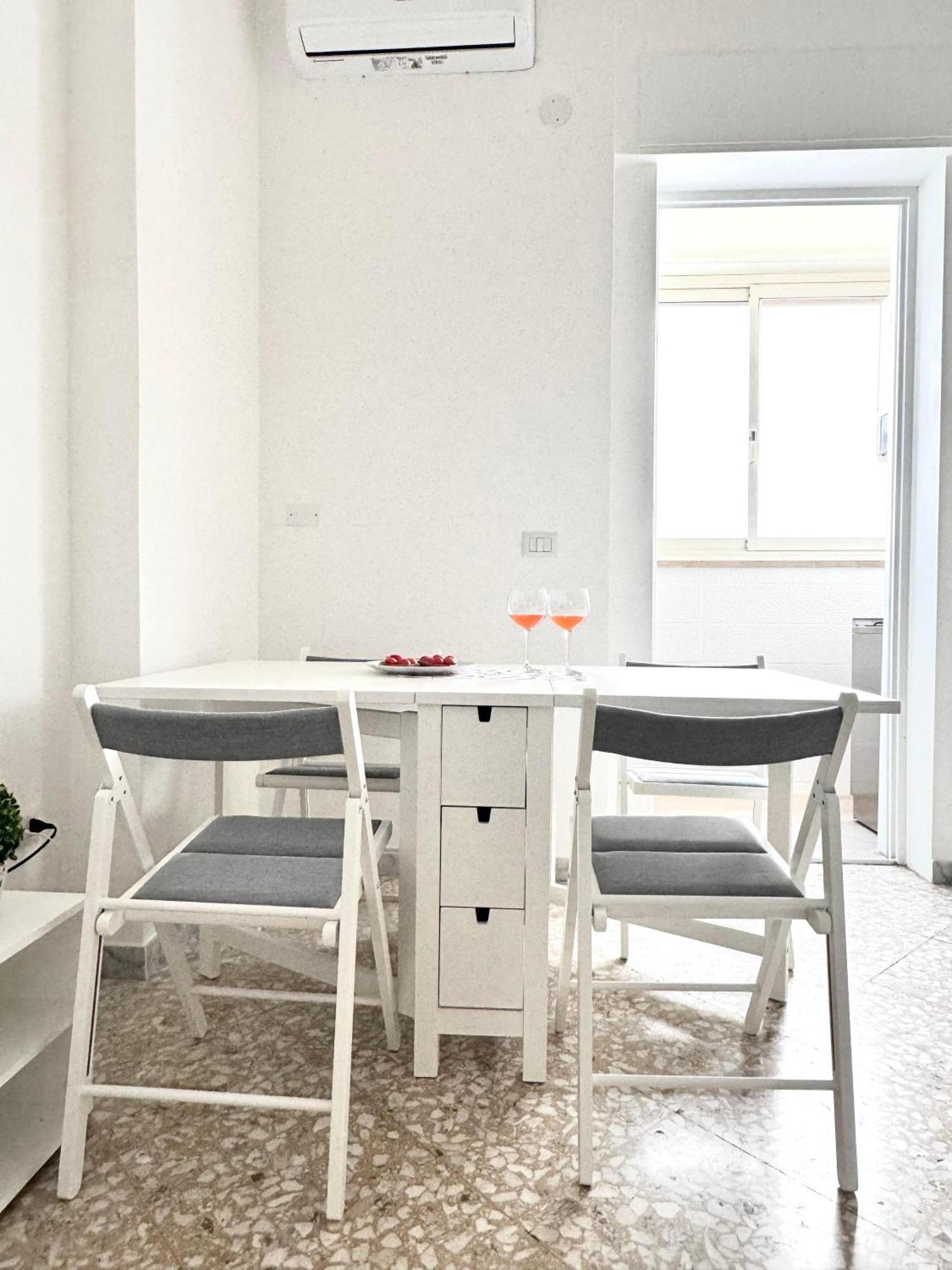 Aliste Apartment Brindisi Luaran gambar